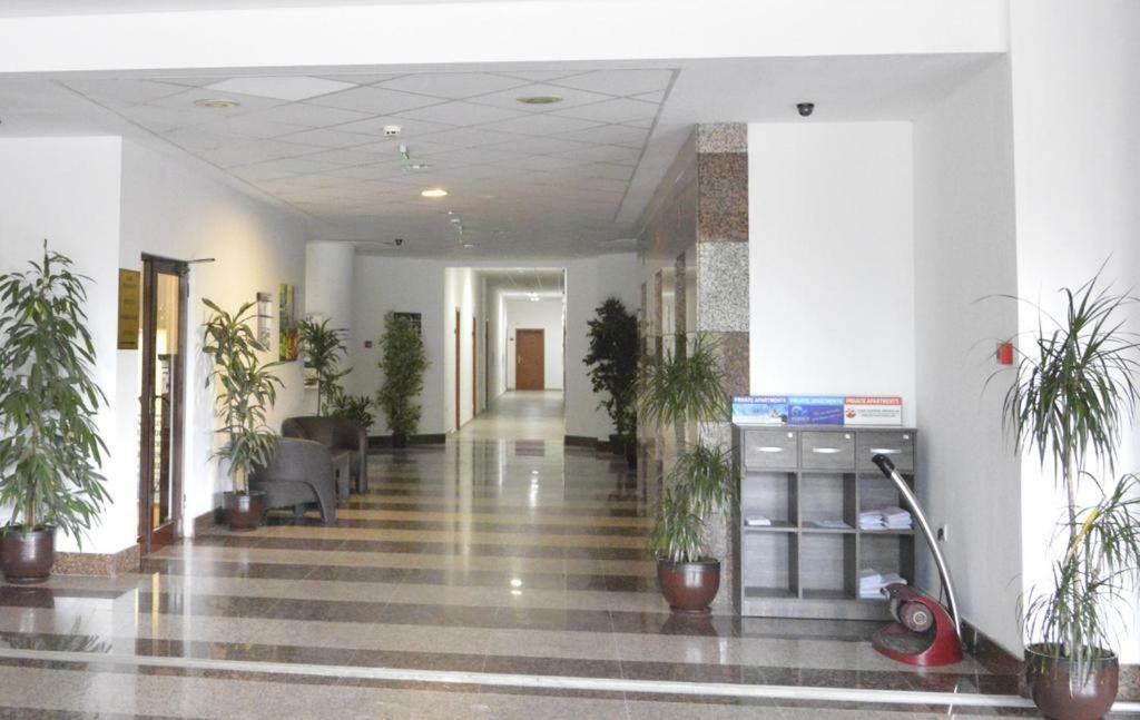 בורובץ Viva Flora Apartment 607A מראה חיצוני תמונה